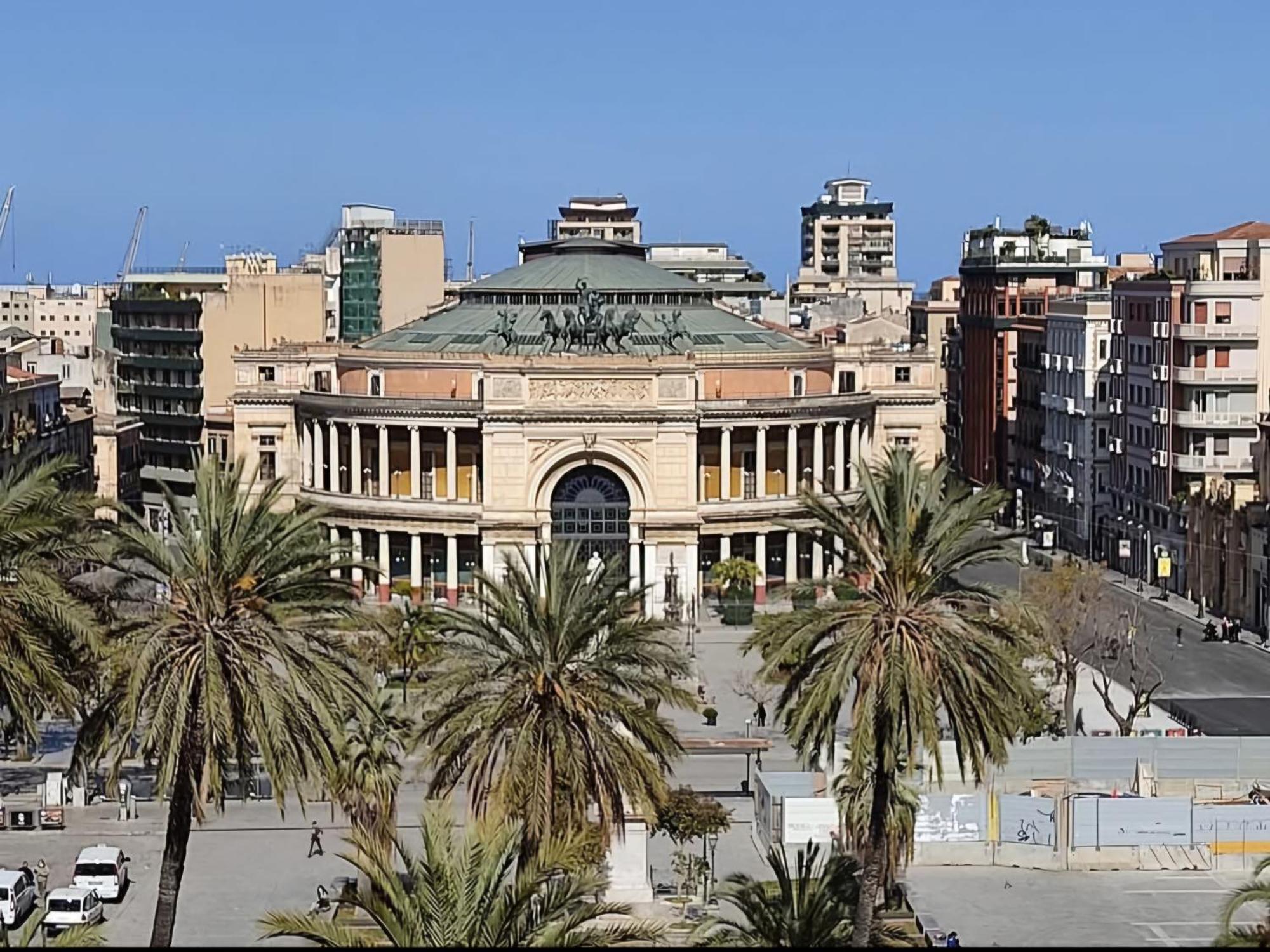 Appartamento Alessandro Al Porto Palermo Ruang foto